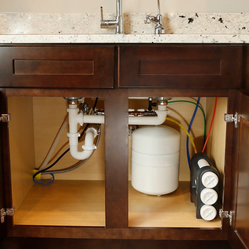 WHAROS5 installed in a kitchen sink